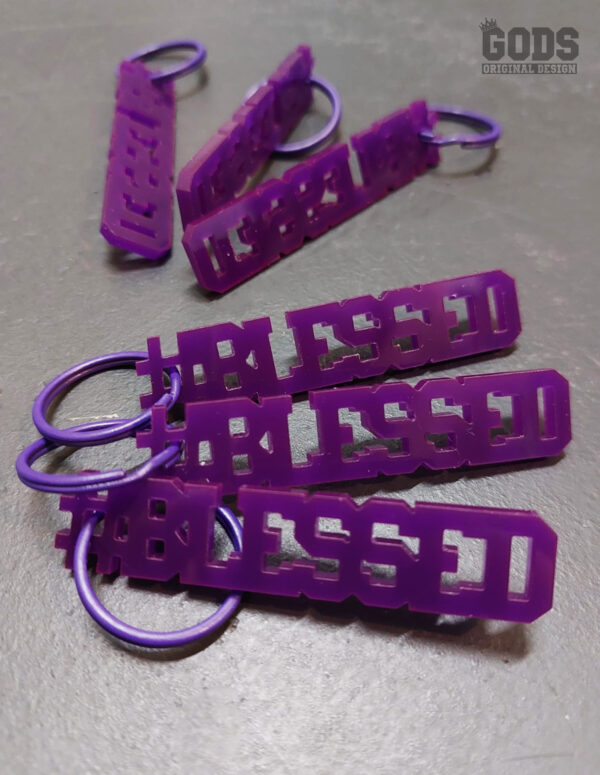 Keychain blessed purple 01
