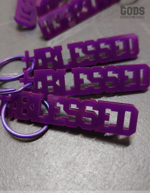 Keychain blessed purple 02